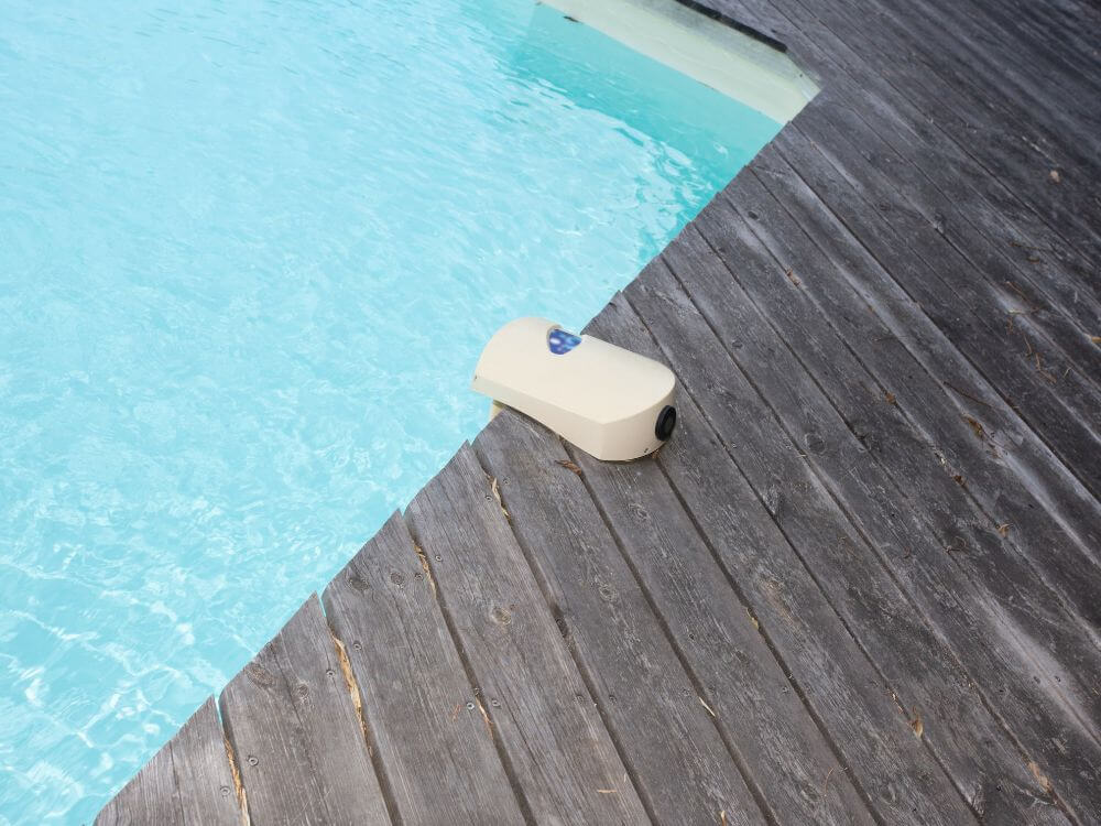 photo d'une alarme de piscine immergée