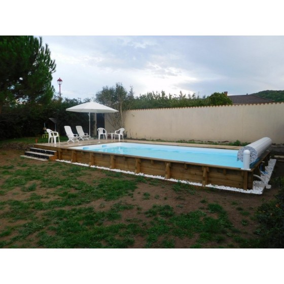 Ensemble de piscine hors sol en bois Gre rectangulaire 620x420x136 cm avec  groupe de filtration à sable, skimmer, échelle, sable de filtration,  intissé de protection du sol & local technique bois 