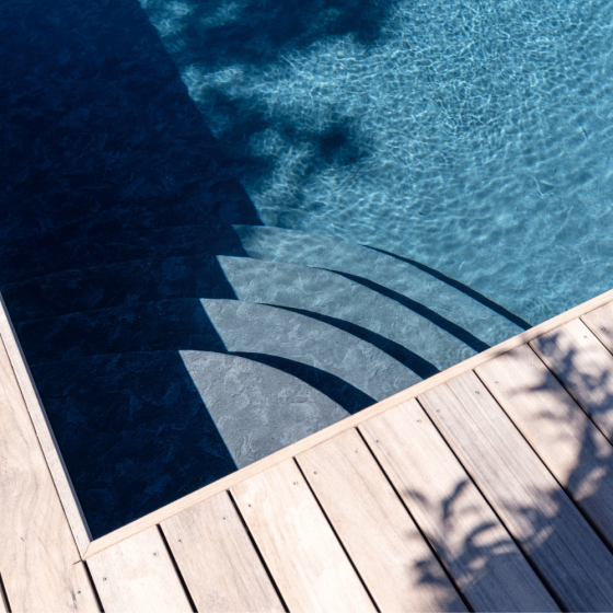 marches de piscine avec PVC armé 180/100 CGT ALKOR AQUASENSE 3D