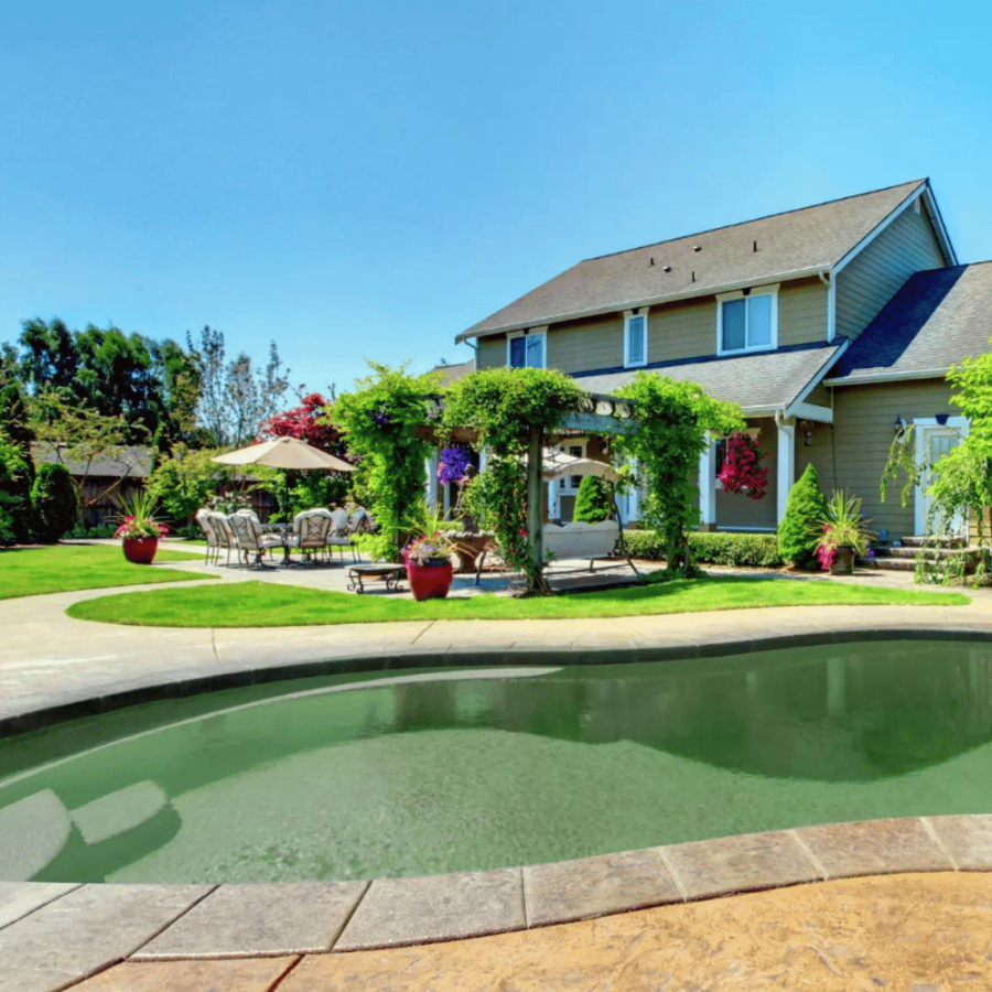 piscine avec liner armé sopremapool one couleur vert naturel