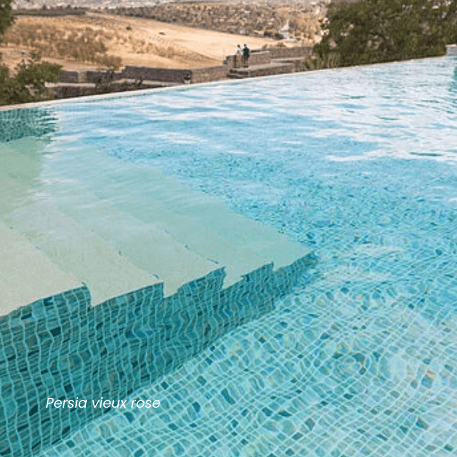 photo de synthèse d'une piscine avec liner persia vieux rose