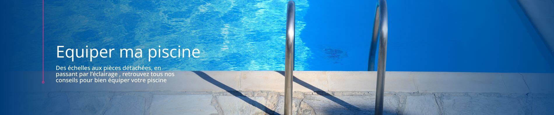 photo d'une piscine creusée avec margel sable et échelle